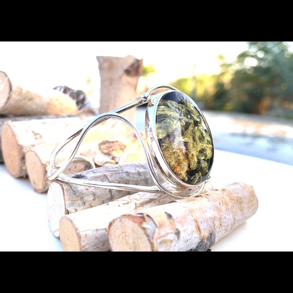 925 Sterling Silver Baltic Green Amber stone - Picture 2 of 8